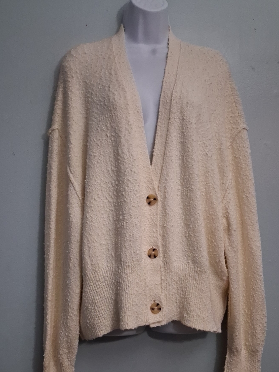 Free People Sweaters - Free People Size M Women's Cream Nubby Textured Slouchy Button Crop Cardigan